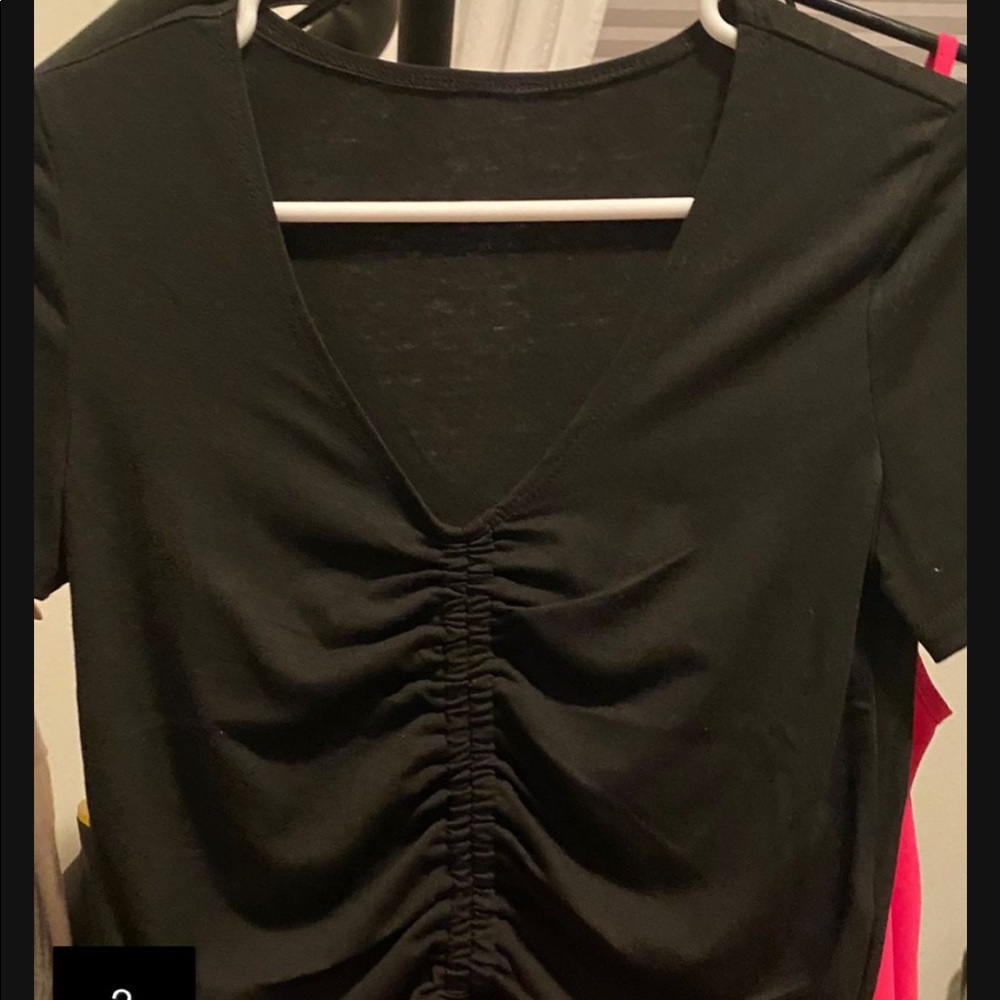 Clothes - Picture 4 of 16
